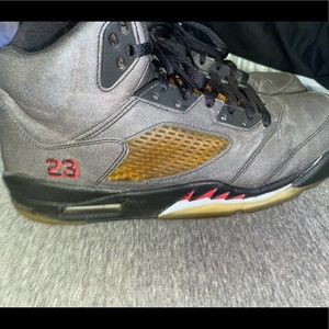 Air Jordan 5 DMP “raging bulls”